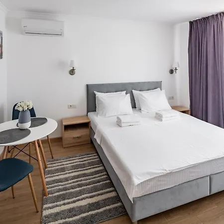 Alfa Staroevrejska 18