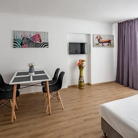 Alfa Staroevrejska 18 Apartman *